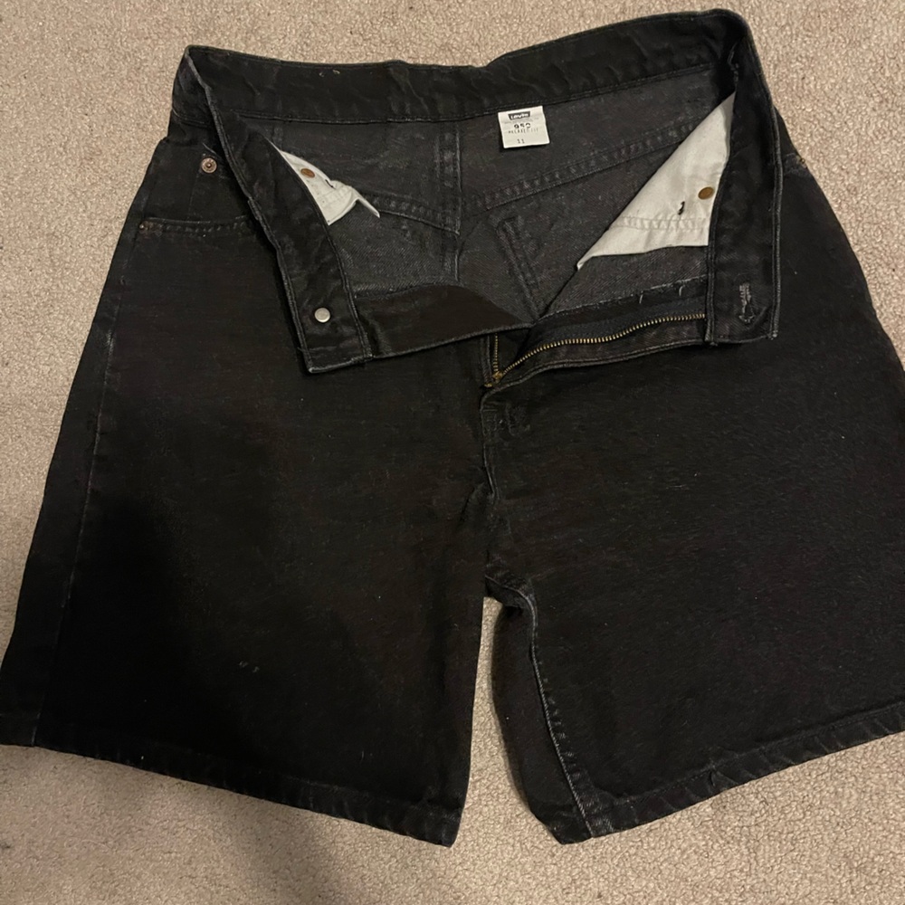 “Levi’s” Women’s 950 Relaxed Fit: Black Denim Jean Shorts- Orange Label-Size: 11